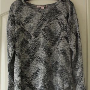 Long sleeve printed top